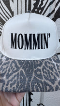 Load image into Gallery viewer, Mommin’ Trucker Hat
