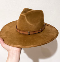 Load image into Gallery viewer, Camel Fedora Hat
