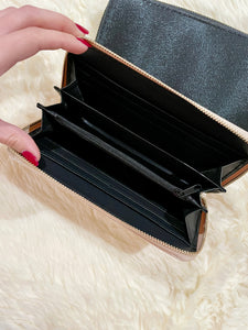 Black Wallet